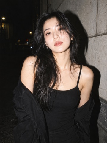 复古闪光女性人像风格示意